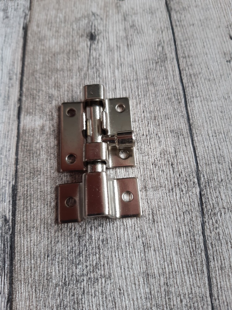 PETLICE s okem stříbrná