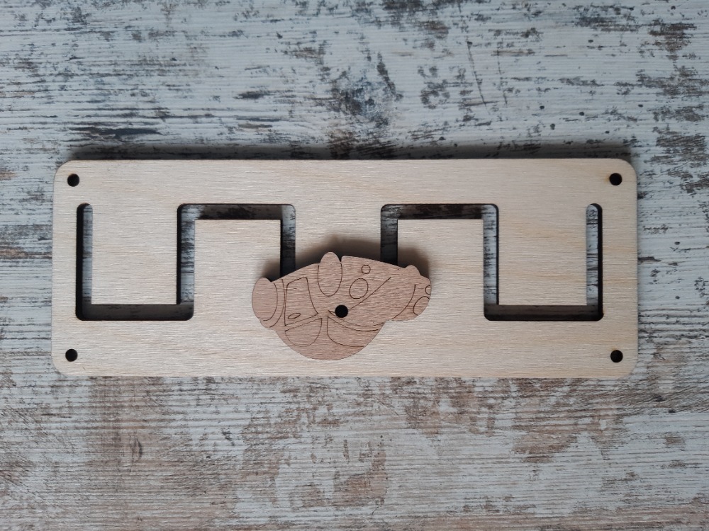 Dřevěné autíčko - pojezd na activity board