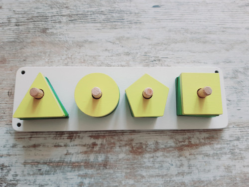 SKLÁDAČKA malovaná ZELENÁ - geometrické tvary