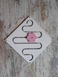 DESKA malovaná hrací 15x15cm s 1 dekorací 