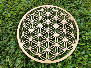 Dřevěná mandala KVĚT ŽIVOTA 40 cm - malovaná