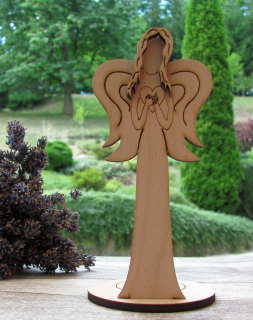 Dřevěný svícen "Andělské srdce" 20 cm