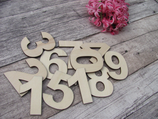 Dřevěná čísla 6 cm